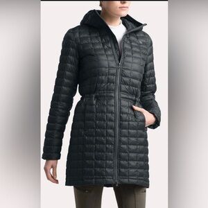 Like New The North Face Black Thermoball Eco Hooded Puffer Jacket